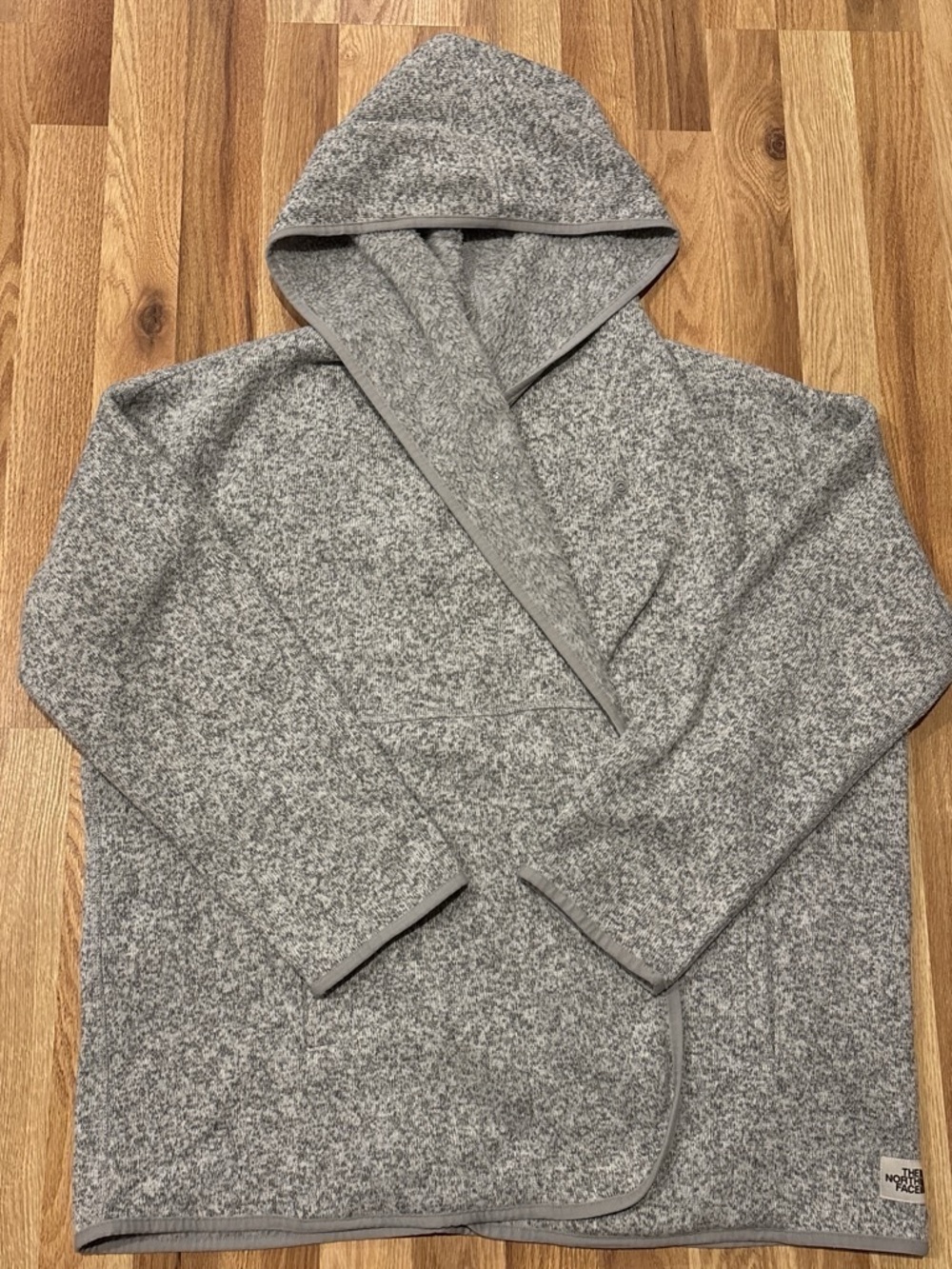 The North Face Crescent Wrap Gray Hooded Fleece Large